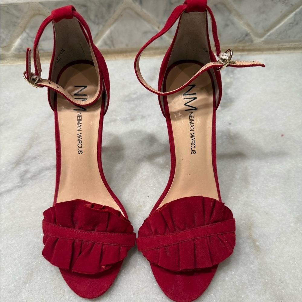 Neiman Marcus red suede sexy heels 7.5